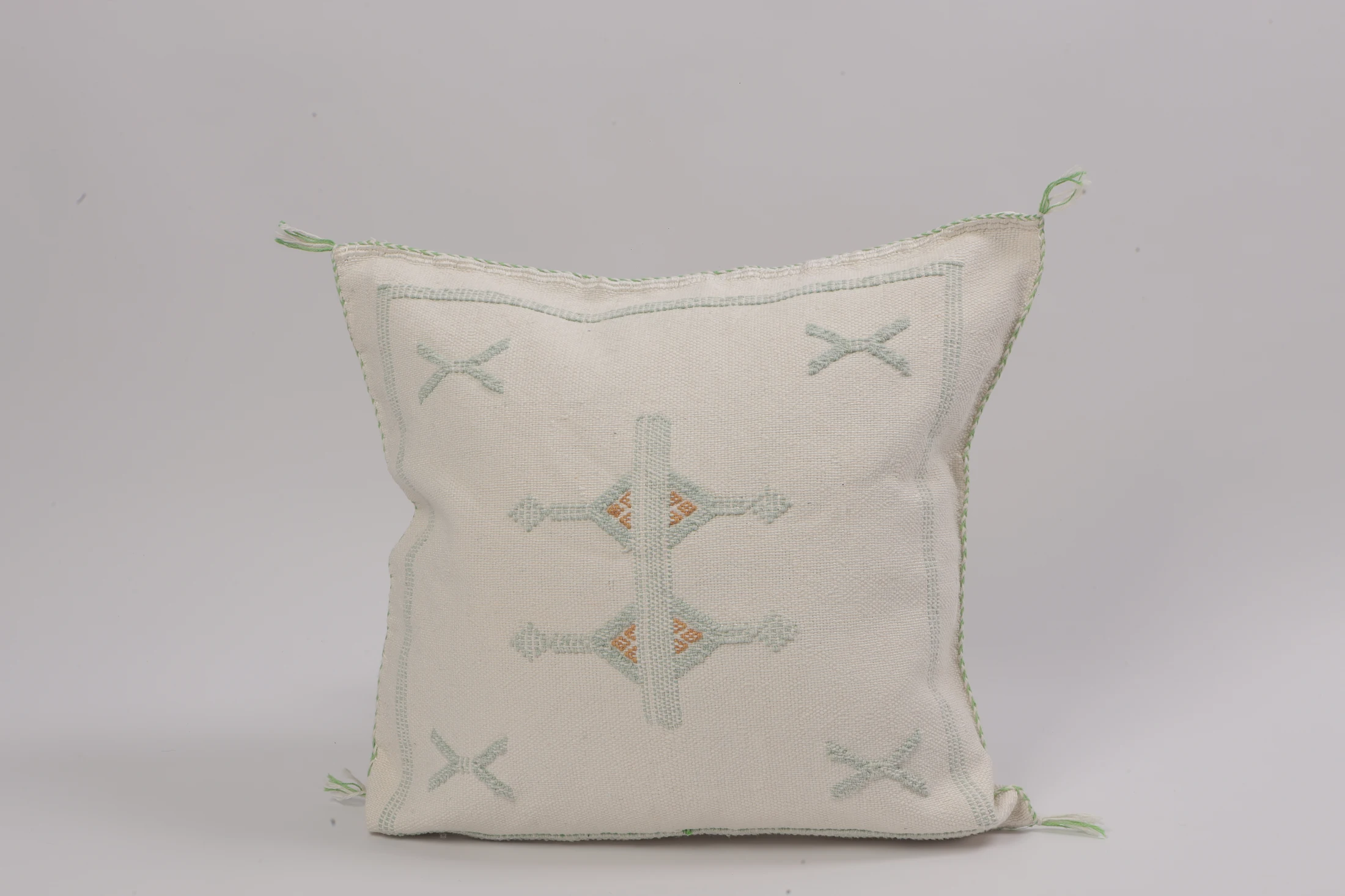 Textiles · texture & colour